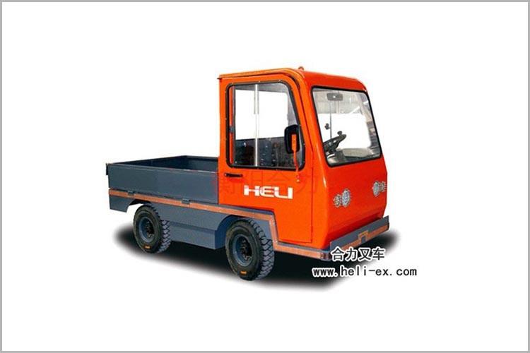濟(jì)寧叉車的保養(yǎng)分為四類，即日常保養(yǎng)，一級(jí)保養(yǎng)，二級(jí)保養(yǎng)、三級(jí)保養(yǎng)，日常保養(yǎng)是每天都要進(jìn)行的保養(yǎng)